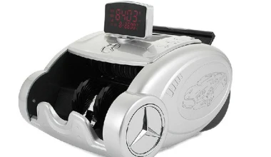 Μετρητής χρημάτων με το αστέρι της Mercedes-Benz