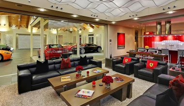 Σπίτι – ΟΝΕΙΡΟ με… 20 γκαράζ!