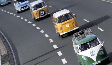 Το αυτοκίνητο των λουλουδιών στα… θυμαράκια