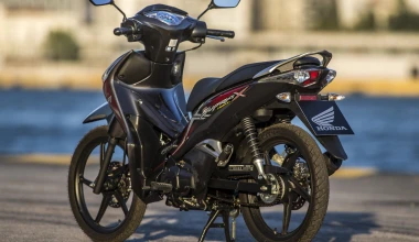 Νέο παπί Honda Supra-X 125 Helmin