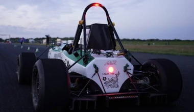 Ρεκόρ Γκίνες: 0-100 km/h σε 1,779 sec