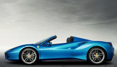 Επίσημα η Ferrari 488 Spider με 670 ίππους