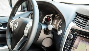 Νέο Nissan Navara NP300 2015