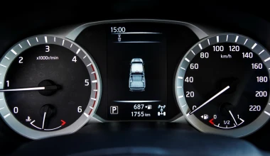 Νέο Nissan Navara NP300 2015