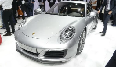 Ανανεωμένη Porsche 911 Carrera (VIDEO)