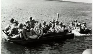 Ήξερες ότι υπήρξε αμφίβιο Jeep; Το GPA 3936 ήταν το Jeep του… βυθού