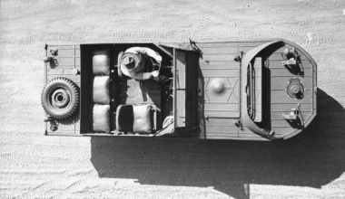 Ήξερες ότι υπήρξε αμφίβιο Jeep; Το GPA 3936 ήταν το Jeep του… βυθού