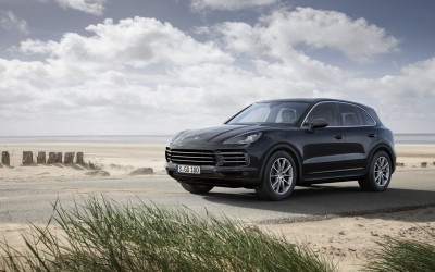 Ακόμα πιο σπορ η νέα Porsche Cayenne