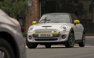 Είναι γεγονός: Το πρώτο ηλεκτρικό από την ΜΙΝΙ (vid)