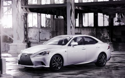 Νέο Lexus IS 2013: Πρώτες φωτογραφίες
