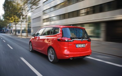 Νέο Zafira Tourer Biturbo Diesel
