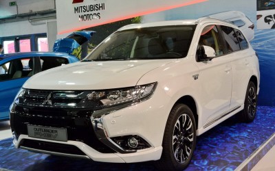 3 Mitsubishi στην ΑΥΤΟΚΙΝΗΣΗ 2015