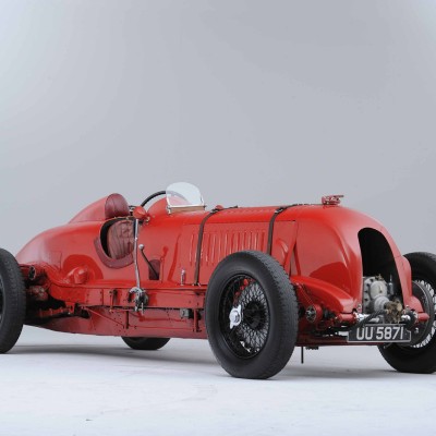 Birkin Bentley: Καρδιά αυτοκρατορίας