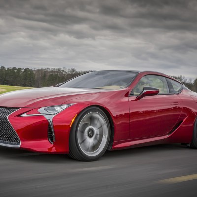 Lexus LC 500… σύντομα στους δρόμους (video)