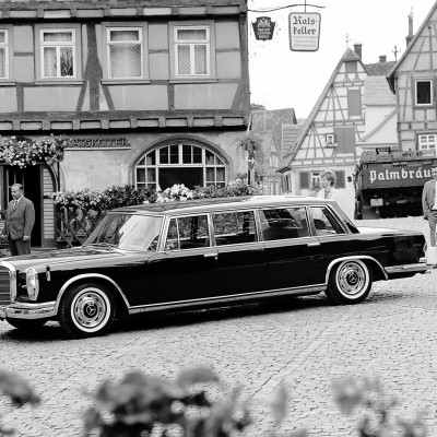 Mercedes-Benz 600: Υπεράνω