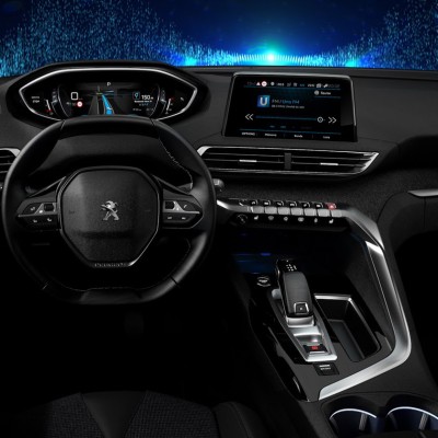 Η Peugeot εξελίσσει το διαστημικό εσωτερικό της