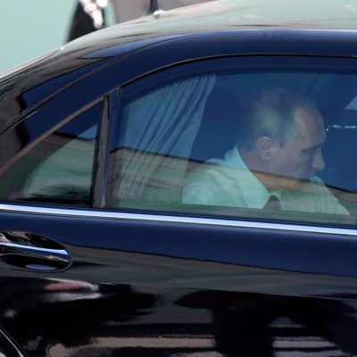 Πόσο πωλείται η λιμουζίνα του Πούτιν;