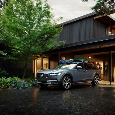 Volvo V90 Cross Country: Σε ταξιδεύει
