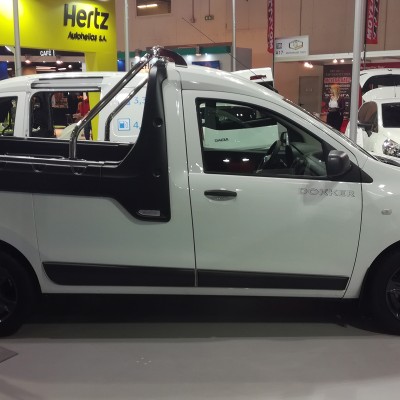 Έρχεται μικρό pick up από την Dacia!
