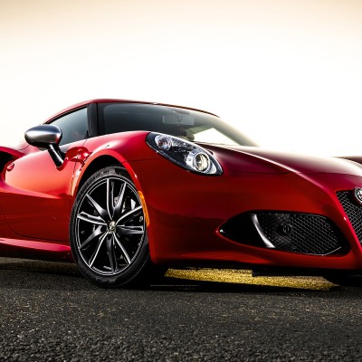 H Alfa Romeo 4C Coupe σταματάει, η Spider συνεχίζει