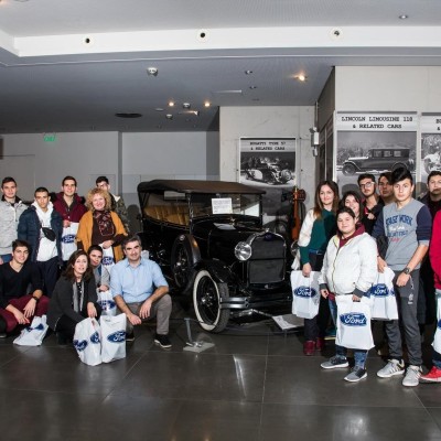 Η Ford Motor Ελλάς «ξενάγησε» τους Μηχανολόγους του Αύριο στην Ιστορία της Αυτοκίνησης
