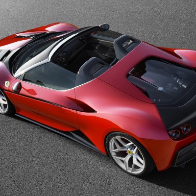 Πωλείται η εντυπωσιακή Ferrari J50 με… 0 χιλιόμετρα!