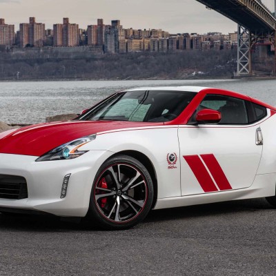 H Nissan γιορτάζει με ένα επετειακό 370Z