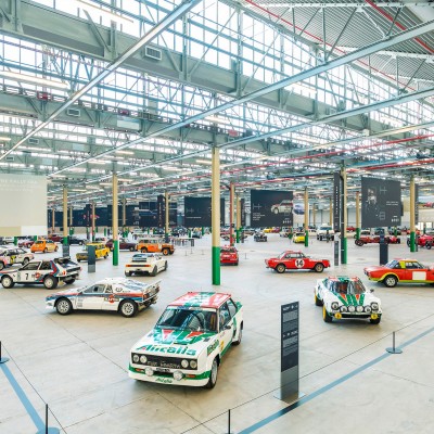 FCA Heritage HUB: Ετοιμαστείτε για βόλτα στο Ναό της Fiat Chrysler Automobiles (video)