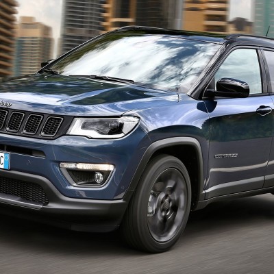 Δοκιμή: Jeep Compass 1.3T 150 PS auto - Fashion Icon