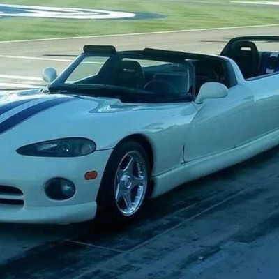 Dodge Viper: Τώρα και σε Limo! Τι άλλο θα δούμε;