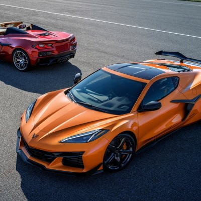 Νέα Corvette Z06: Με τον ισχυρότερο ατμοσφαιρικό V8 παραγωγής