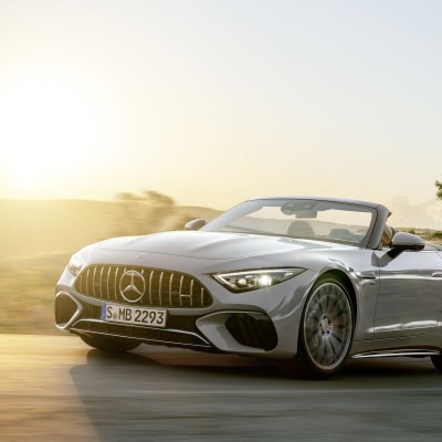 Νέα Mercedes-AMG SL: Τετρακίνητη και σύντομα υβριδική (video)