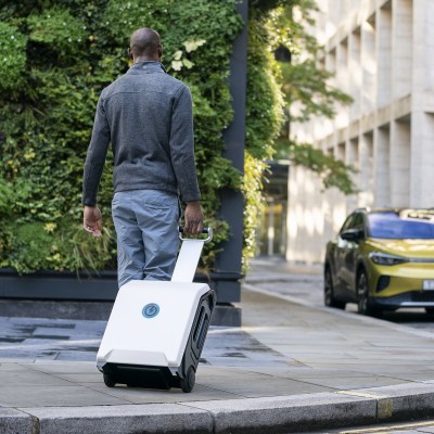 Ήξερες ότι υπάρχουν power bank για ηλεκτρικά αυτοκίνητα; [video]