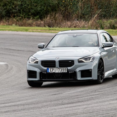 Οδηγούμε BMW M2 στην πίστα των Σερρών