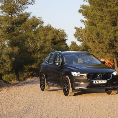 Δοκιμή Volvo XC60 Mild Hybrid B4 AWD Polestar Optimised: Σπορτίφ … diesel;