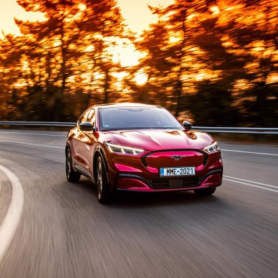 Τώρα είναι η καλύτερη στιγμή να αποκτήσεις το Ford που
ονειρεύεσαι!