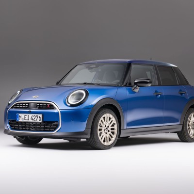 Επίσημο: Αυτό είναι το νέο 5θυρο MINI Cooper - Οι πρώτες τιμές