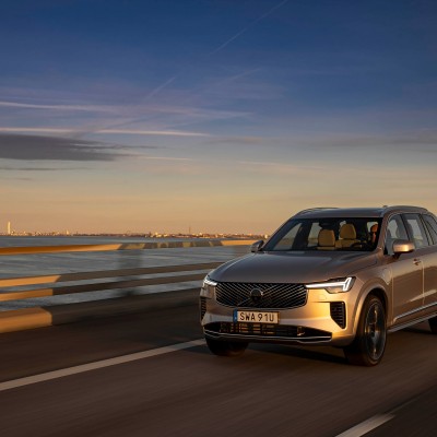 Οδηγούμε το νέο Volvo XC90 T8 στη Σουηδία!