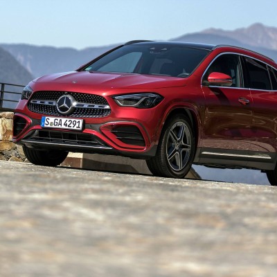 Mercedes-Benz GLA: Το κορυφαίο compact luxury SUV με όφελος τιμής
