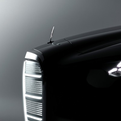 Tι κρύβεται πίσω από τη νέα μάσκα της Mercedes-Benz;