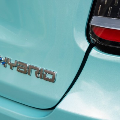 Το πιο στιλάτο υβριδικό B-SUV - Με τιμή κάτω από 24.000 ευρώ στην Ελλάδα!