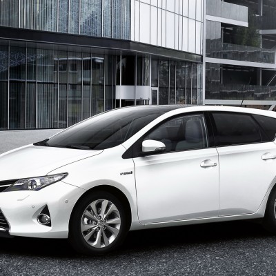 Toyota Auris Hybrid