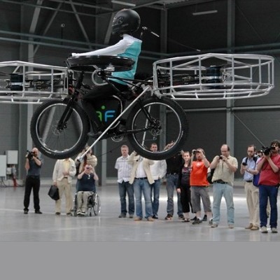 Πετάει πετάει το... ποδήλατο (με video)