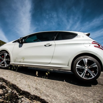 10 μικρά GTi με 180 ίππους και πάνω