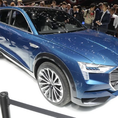 Audi e-tron quattro concept