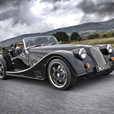 Υβριδικά & ηλεκτρικά μοντέλα από τη Morgan