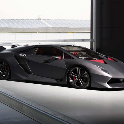 Η πιο γρήγορη Lamborghini πωλείται... ξανά!