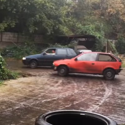 Suzuki Swift vs Fiat Uno (video)