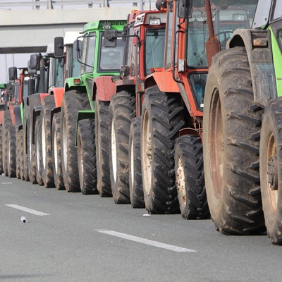 Μπλόκα αγροτών στη Λάρισα