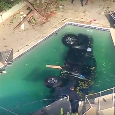 Ναι, το F-150 δεν ξέρει να κολυμπάει! (video)